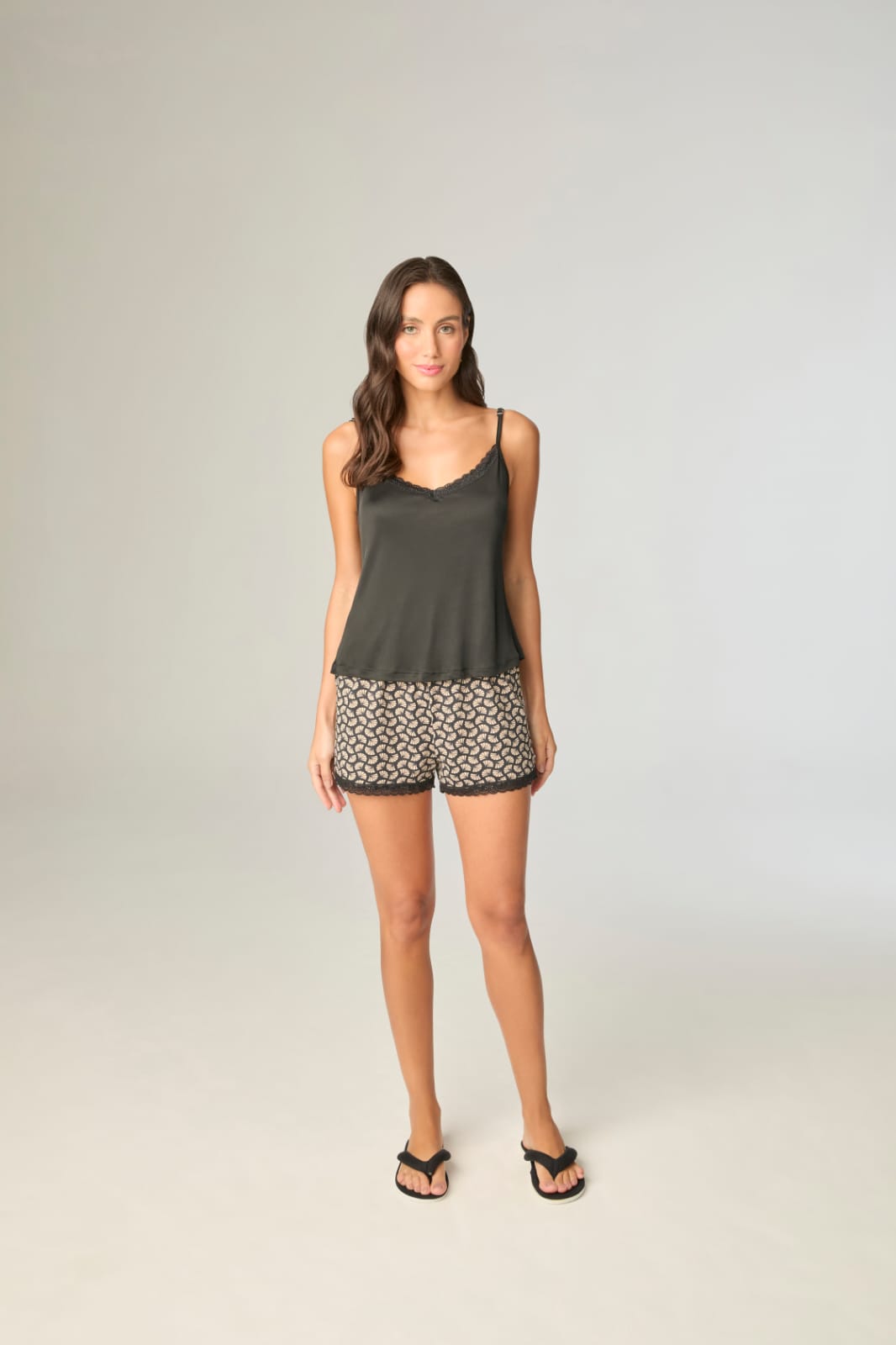 Short doll liganete