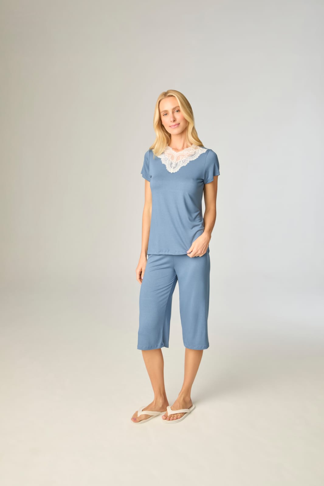 Pescador viscolycra liso com renda