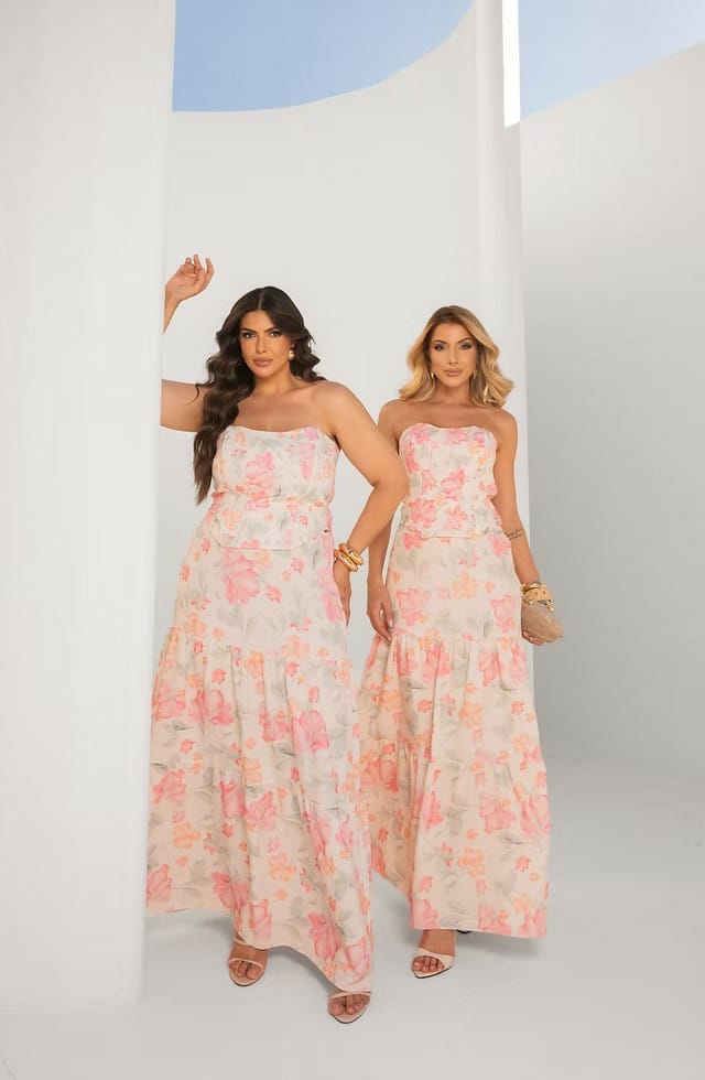 CONJUNTO COM SAIA ESTAMPADA